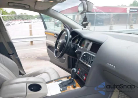 2007 Audi Q7 4.2 Premium from USA, damaged, VIN WA1BV74L77D029189